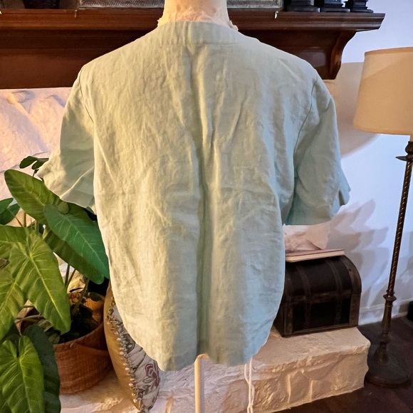 Orvis Soft Blue Women's Linen Blouse Shirt Size Medium - Picture 5 of 7